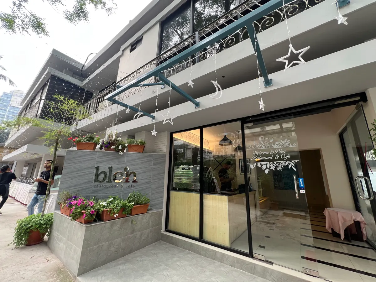 Blen Restaurant & Cafe