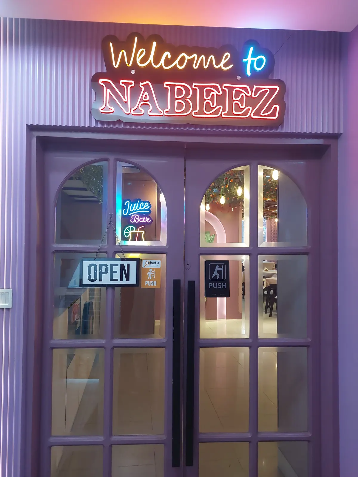 Nabeez Restaurant & Cafe