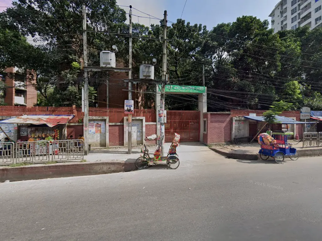 ধানমন্ডি 10 দা ফরেস্ট লঞ্চ