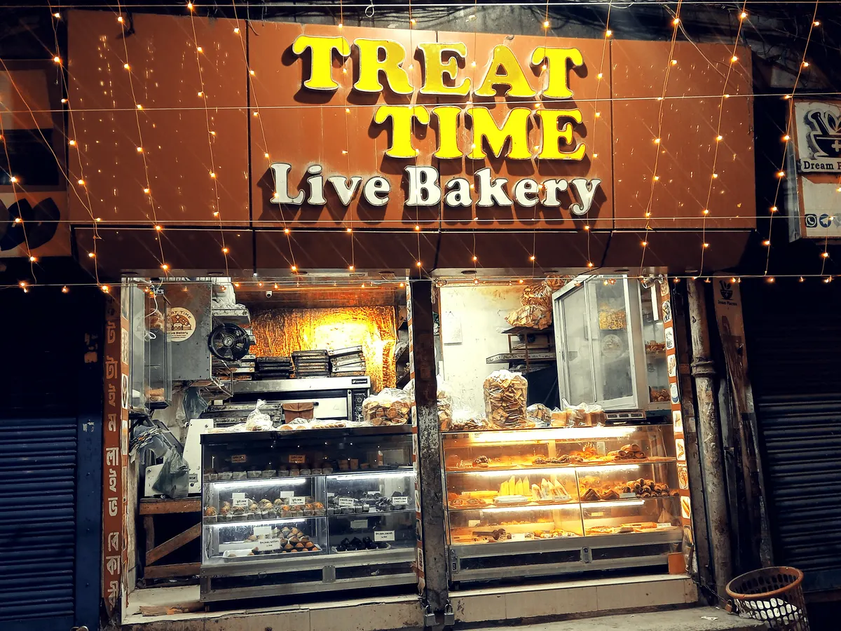 live Bakery 24/7 open
