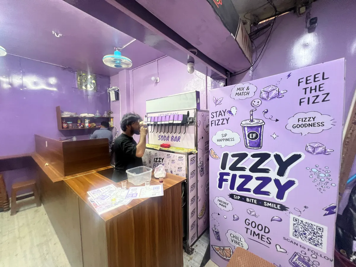 IZZY FIZZY