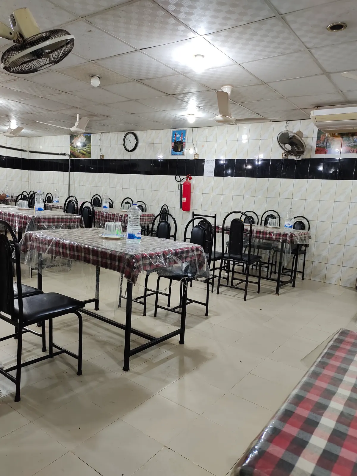 Rajmoni Restaurant The Hansa