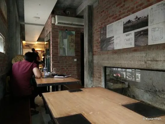 Cafe mango