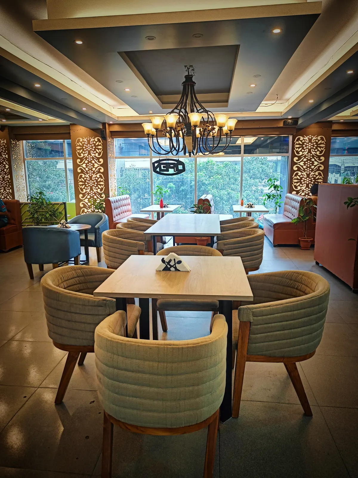 Shawarma King Restaurant & Party Center — interior