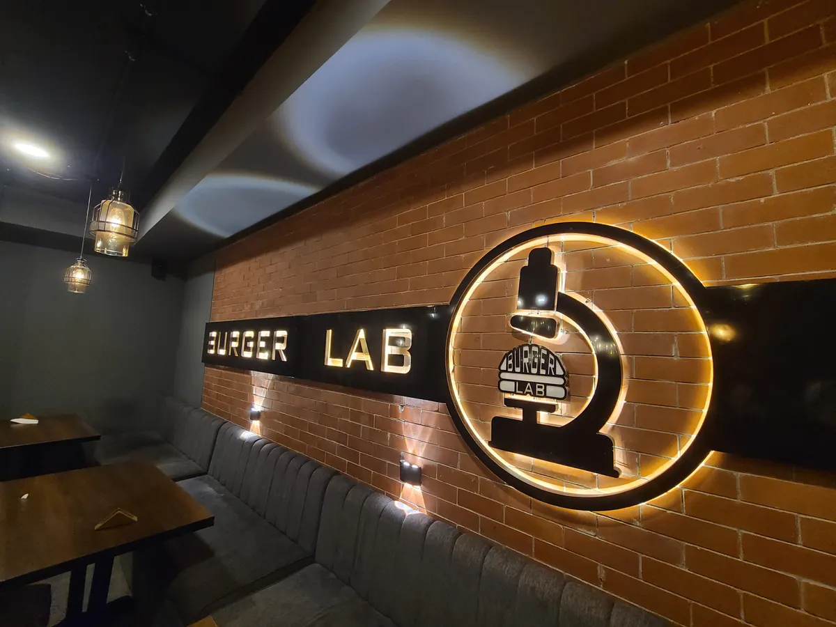 Burger Lab Uttara