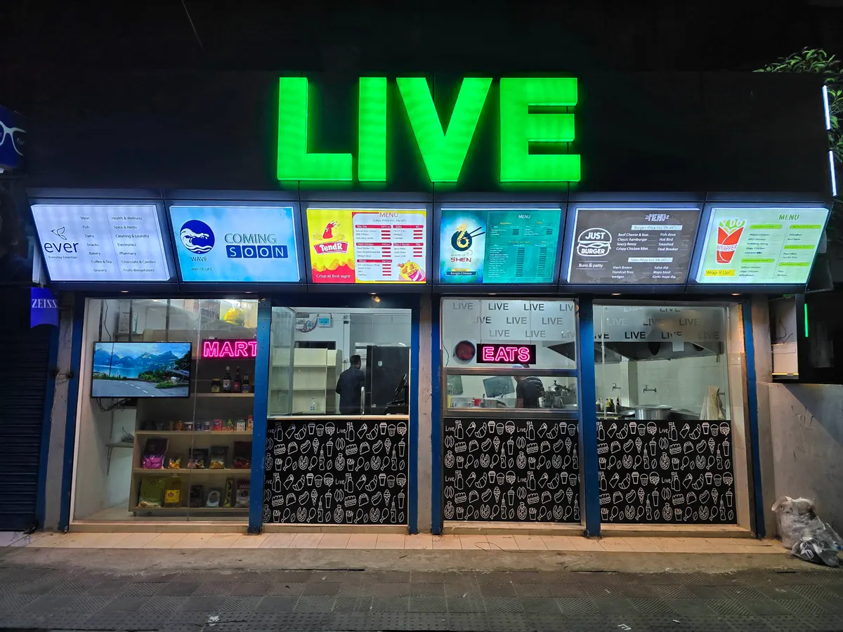 Live Mart & Eats