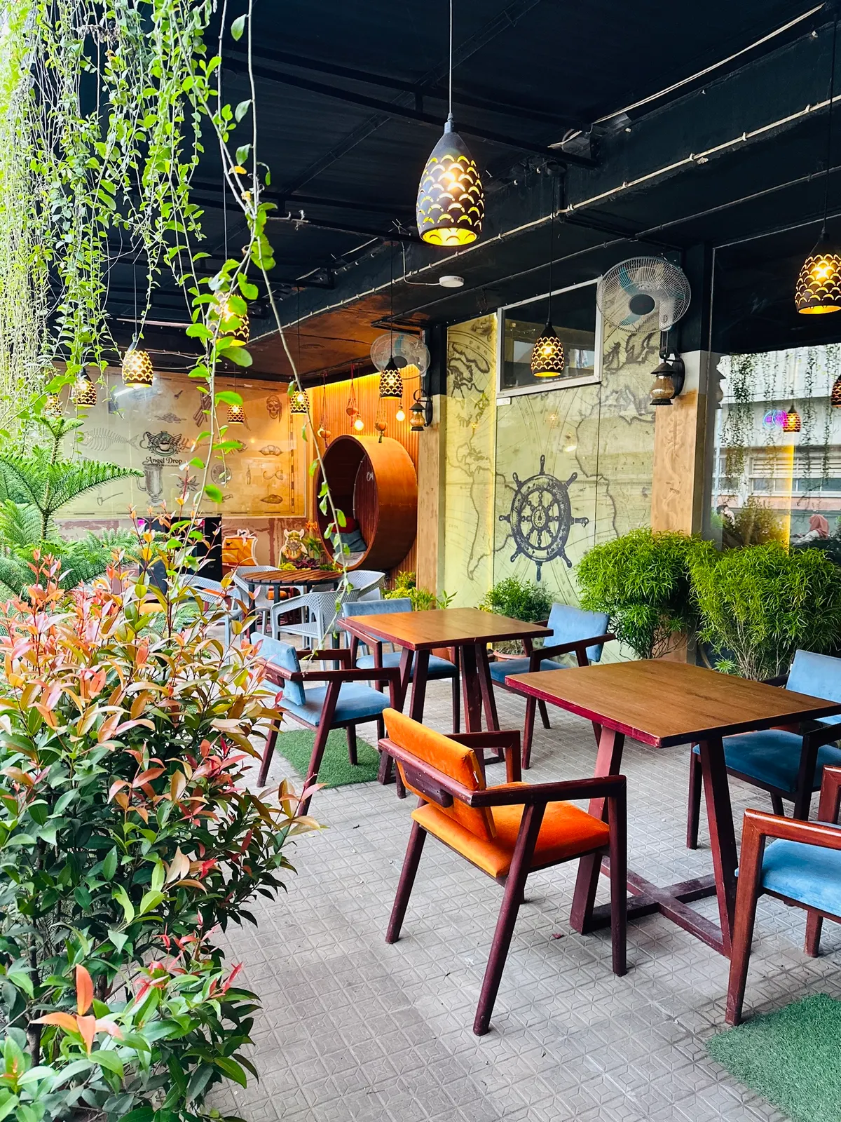 Cafe Angel Drop