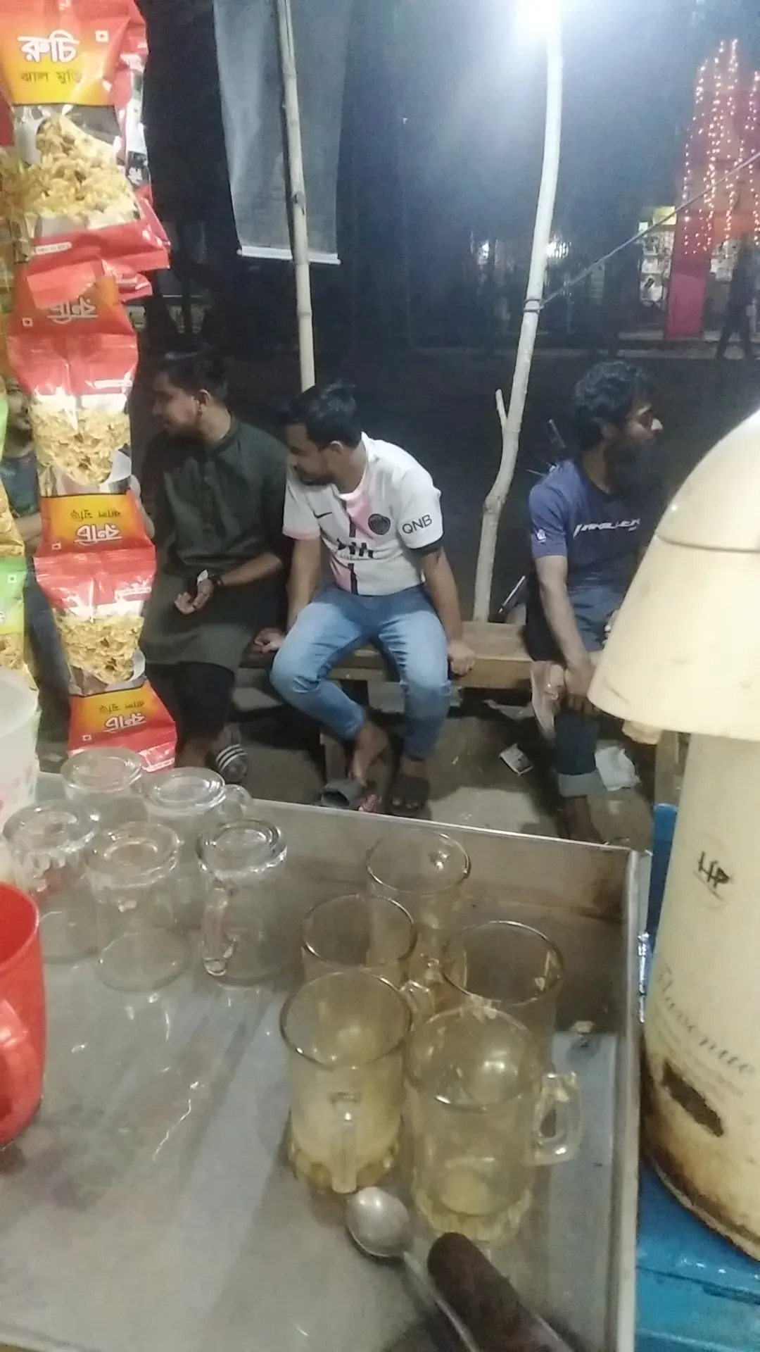 বন্ধু মহল চা কফির আড্ডা