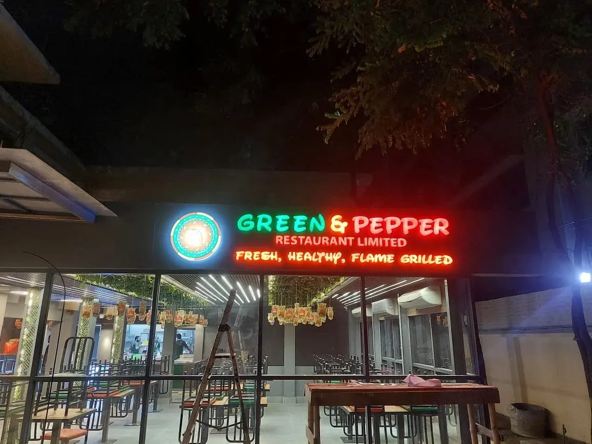 Green & Pepper Restaurant