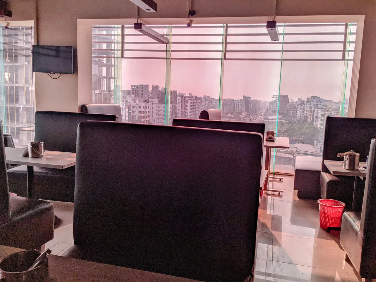 Nest Restaurant & Bar